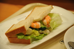 朝食