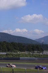 空のある風景　静岡・小山町（富士スピードウェイ）