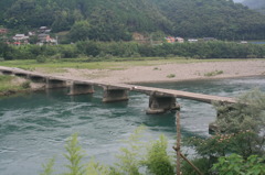 沈下橋