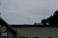 IMG_0781-パラグライダーも