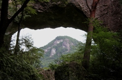 通天門より明神山