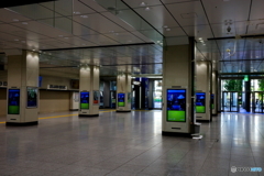 静かな東京駅