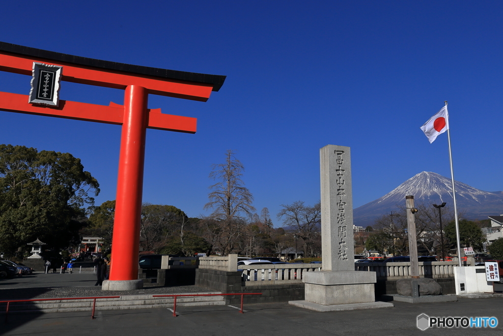 富士山本宮浅間大社からみた富士山