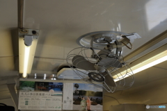 懐かしい車内扇風機