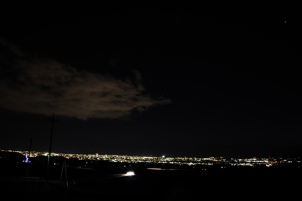 【町と雲と】