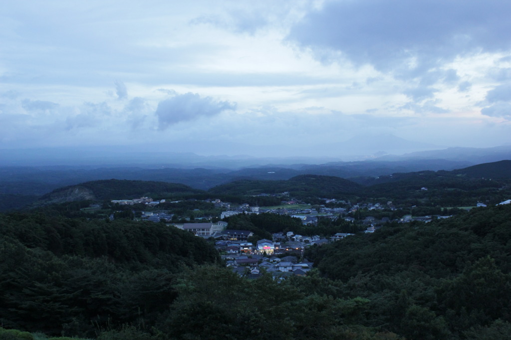 「旅行人山荘」から