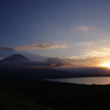 遠き山に日は落ちて