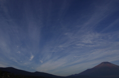 秋空と富士山