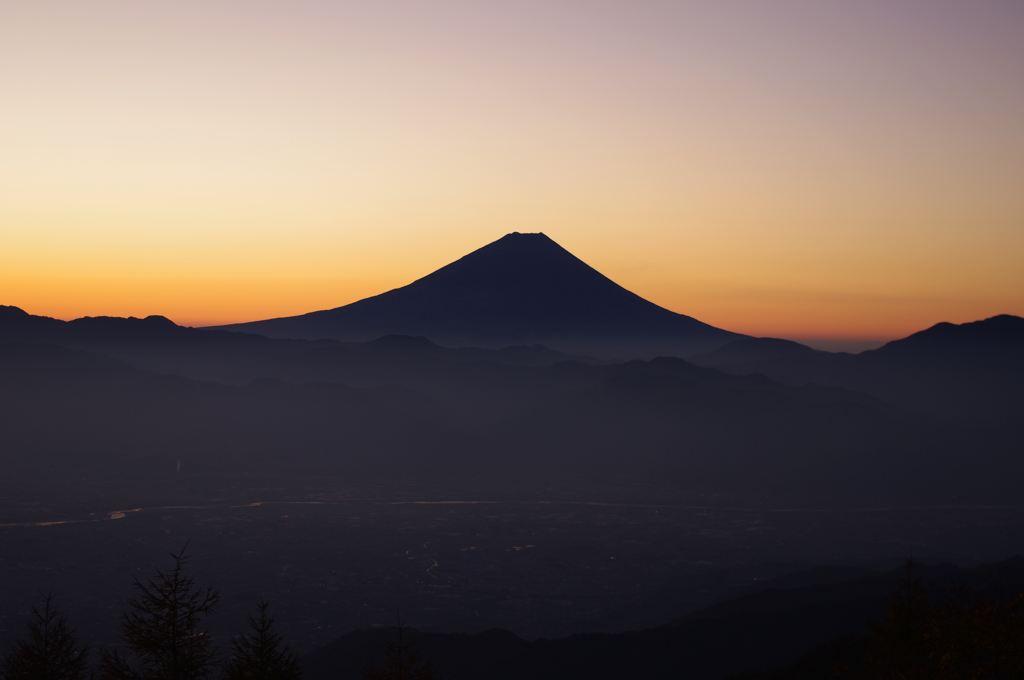 朝焼けと富士山