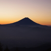 朝焼けと富士山