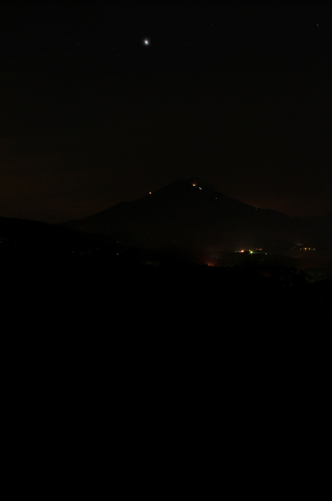 夜明け前