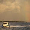 虹と船