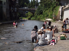 夏はやっぱ川