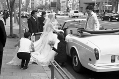 「Bride on the street」