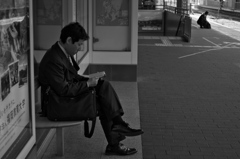 無関係な二人の男