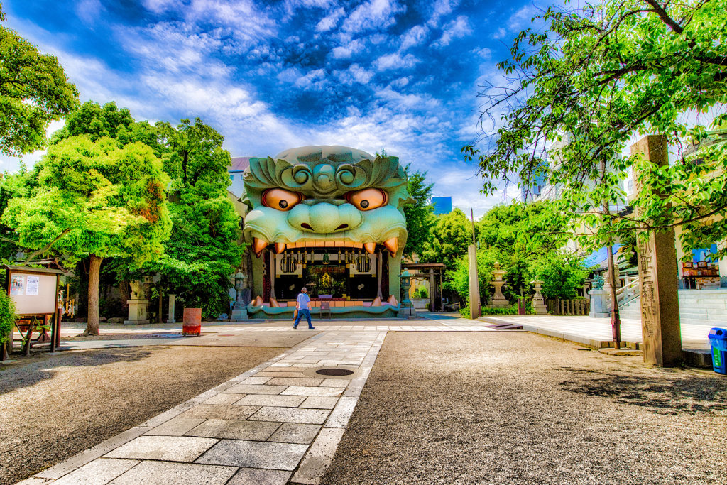 難波八坂神社