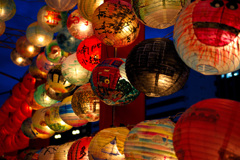 台南・光の廟埕