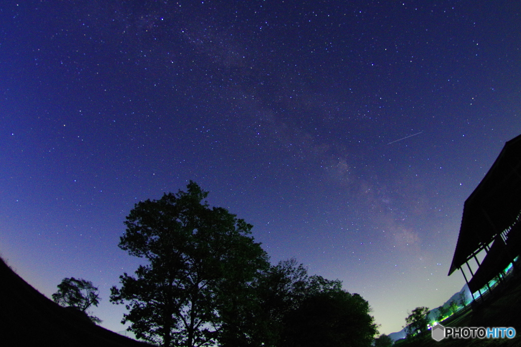 空が澄み切った夜に