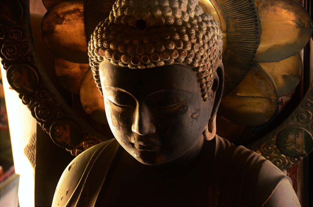 八坂の五重塔内部