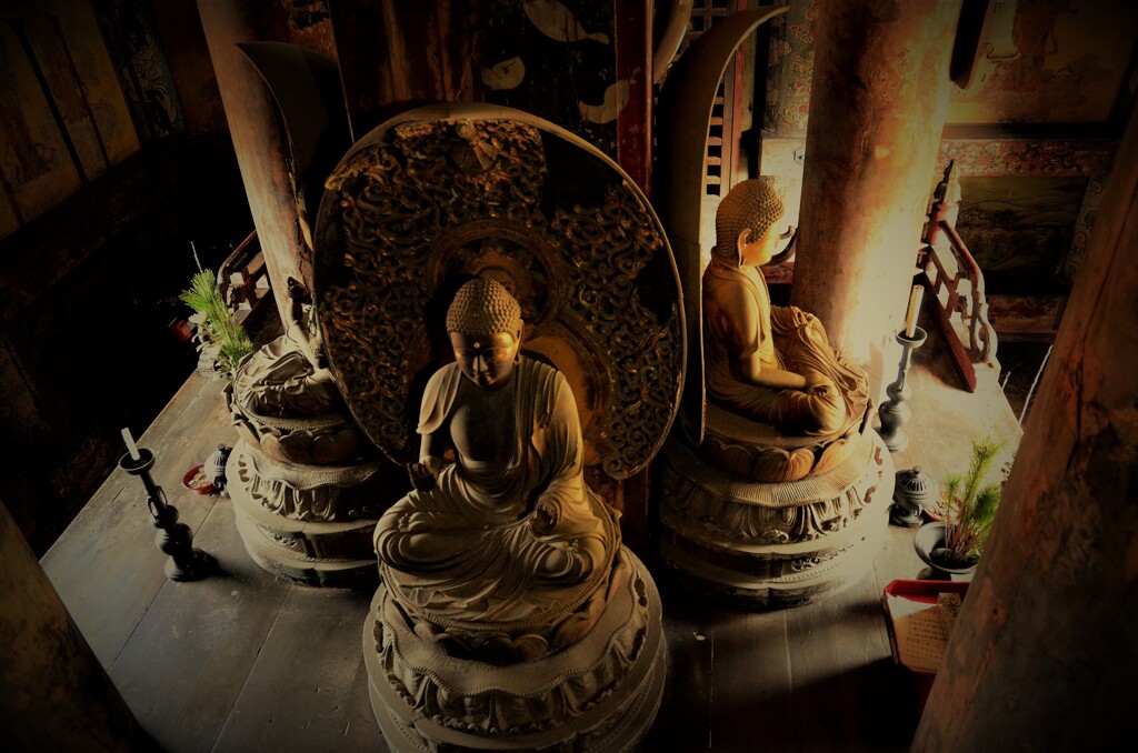 八坂の五重塔内部