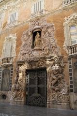 Museo Nacional de Ceramica（国立陶器博物館）