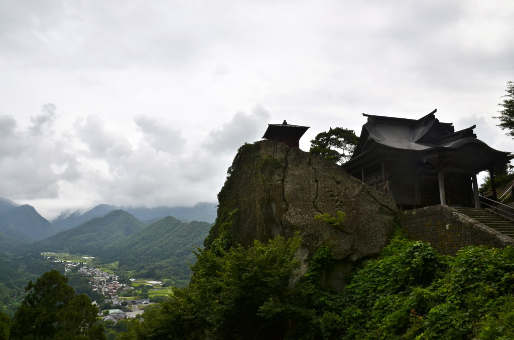 天空の山寺