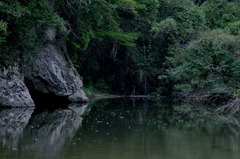 静寂の流れ