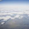 飛行機雲の影