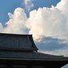 神社と雲