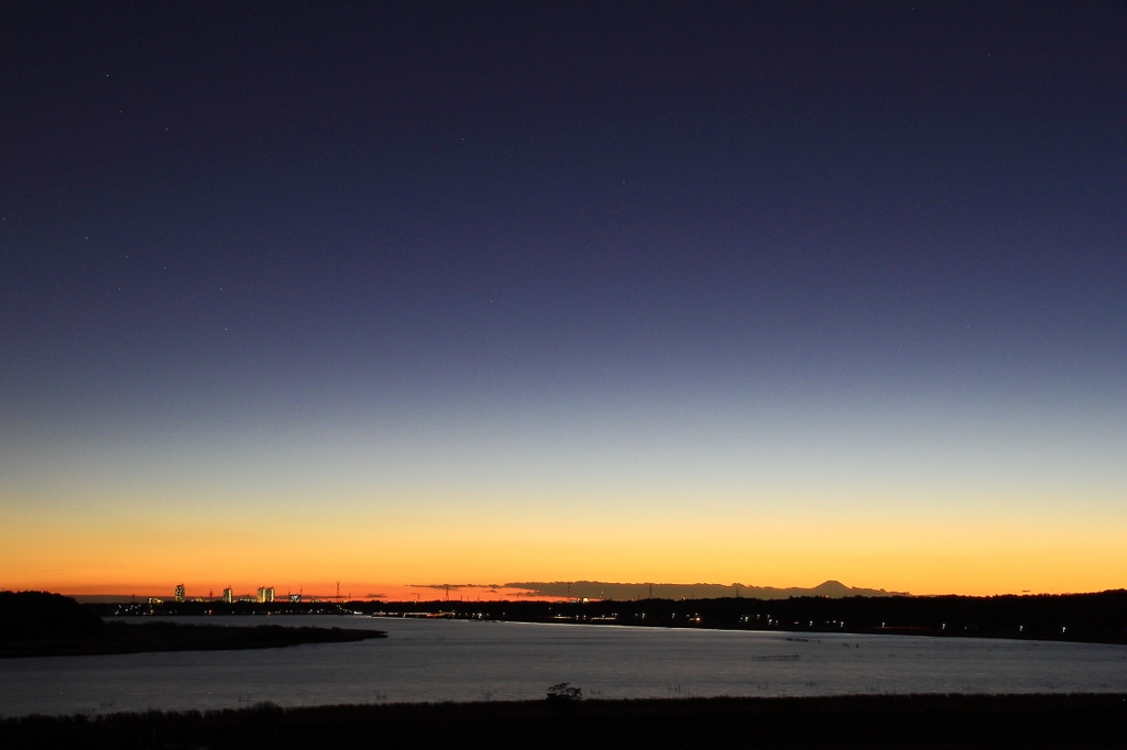 印旛沼・夕景　- 私のお気に入り -