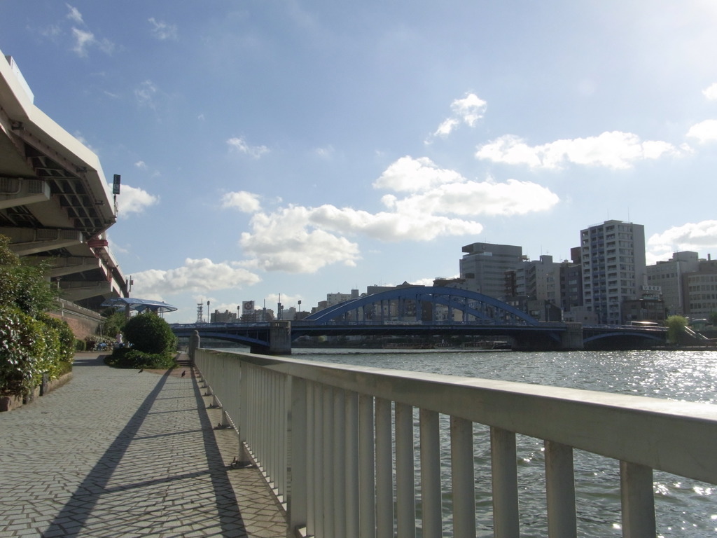 隅田川遊歩道