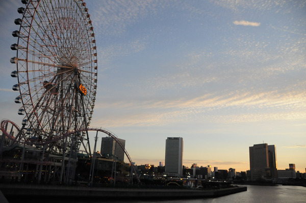 横浜・夕景の観覧車