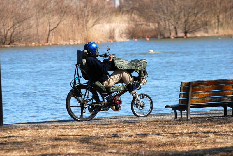 自転車？バイク?