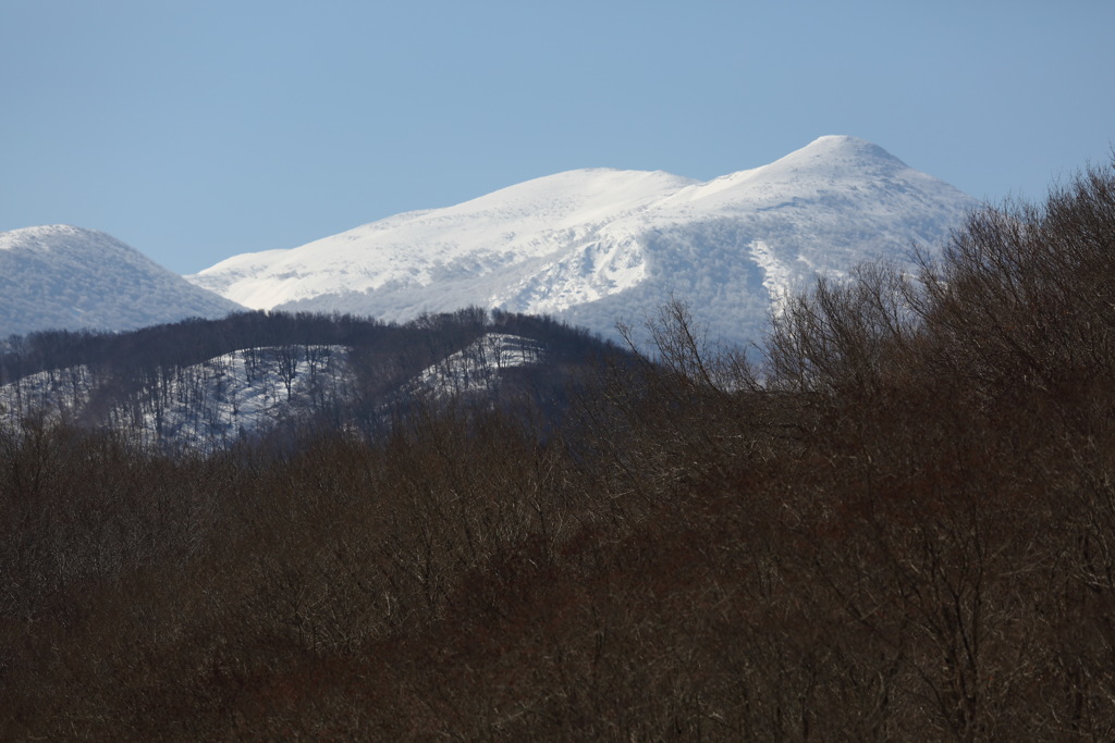 舟形山