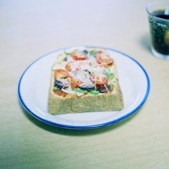 Okay, let’s eat.