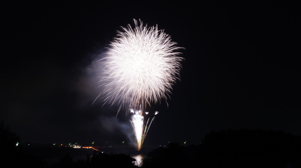 米津花火