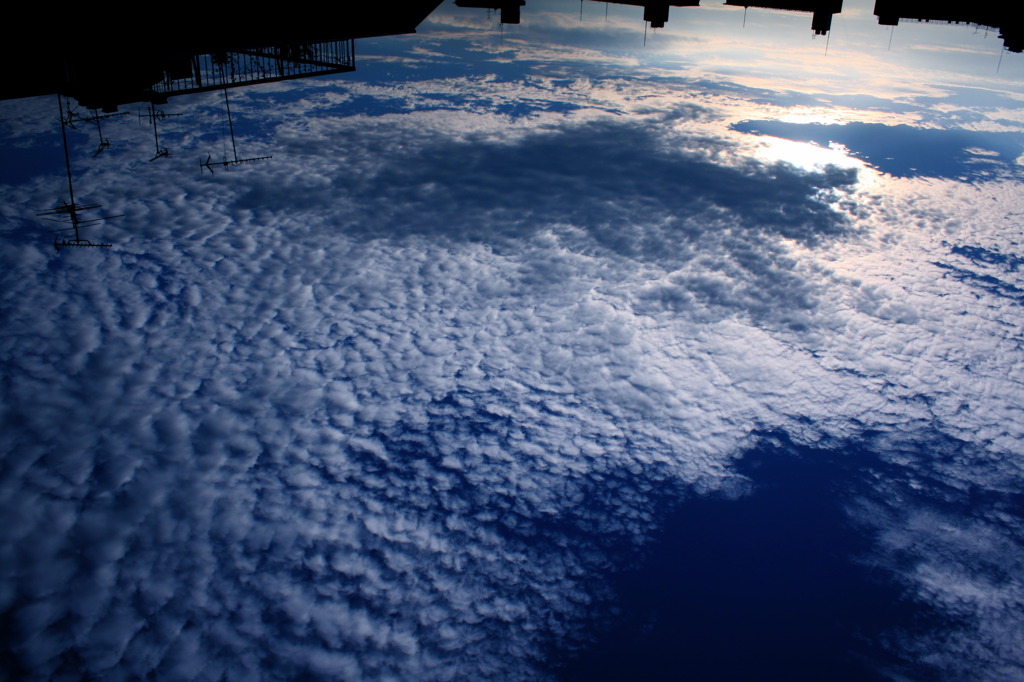 逆さ空