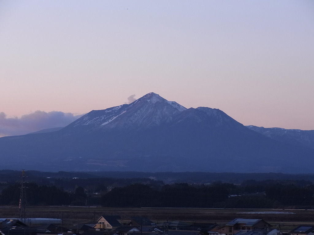 霧島　初冠雪
