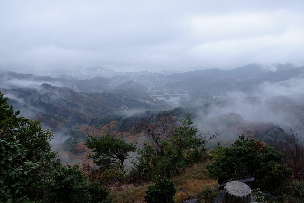 雨の寒霞渓