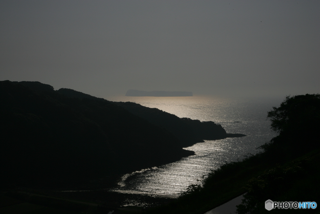 夕凪の入り江