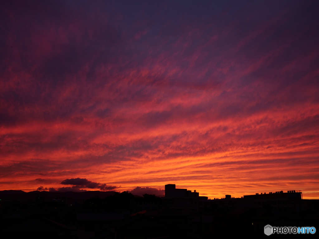 茜色の夕暮れ