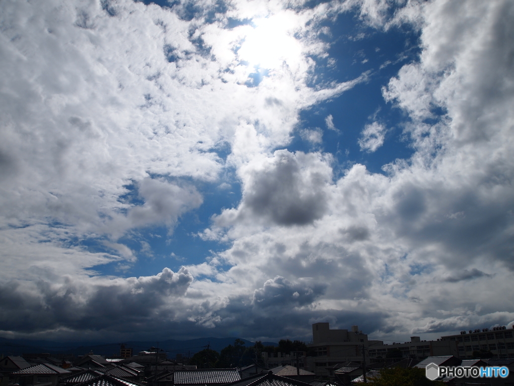 束の間の晴れ間