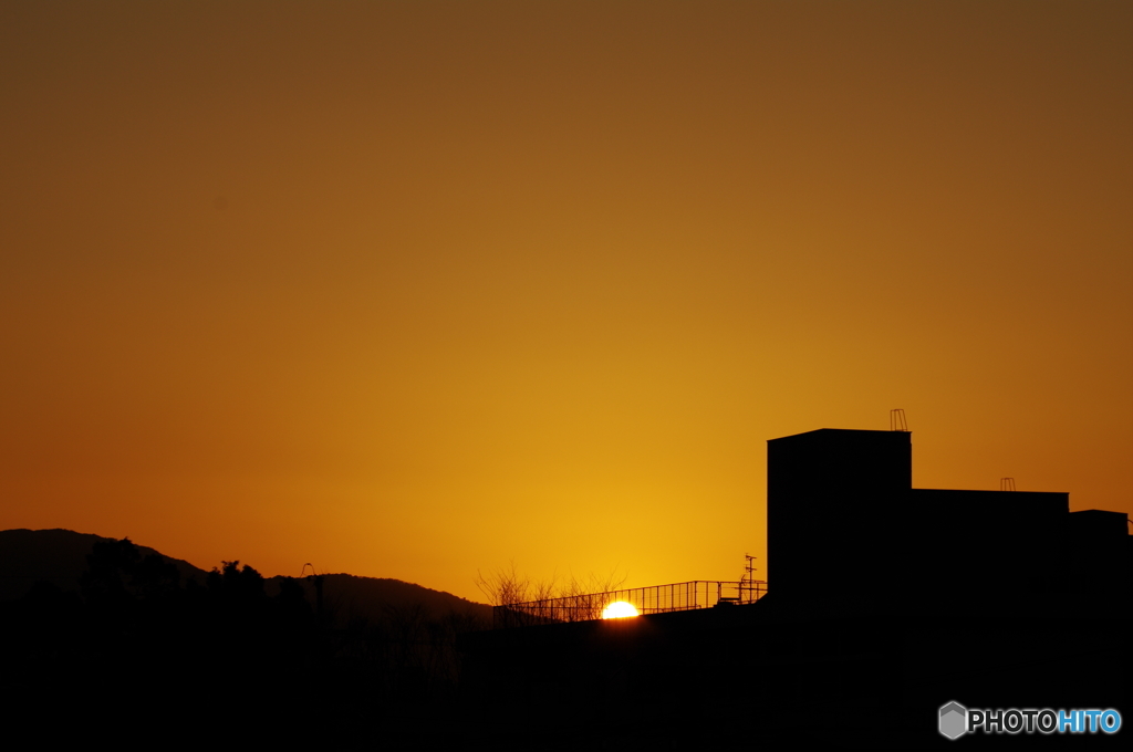 遠い場所の夕暮れ