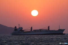 夕陽の海