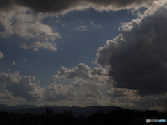 雲は行く