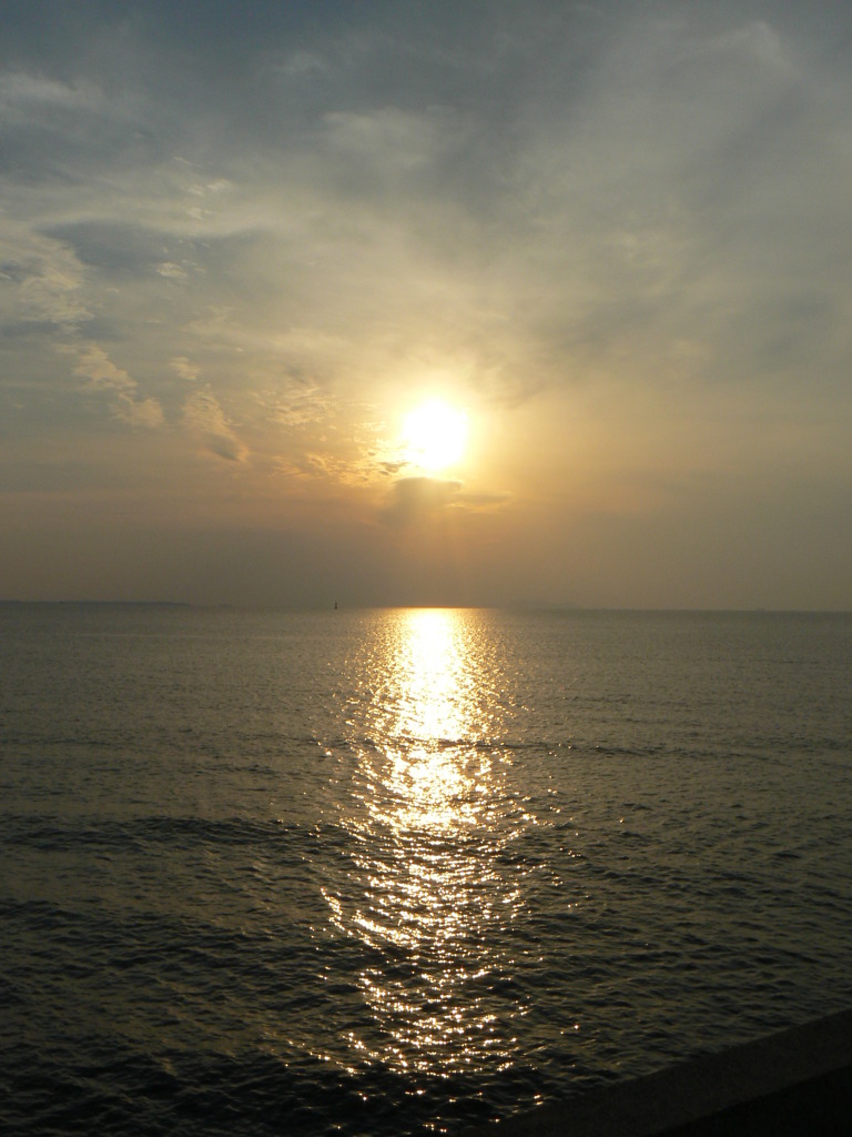 日本海の夕日