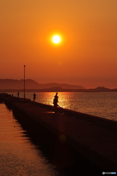 波止の夕暮れ①