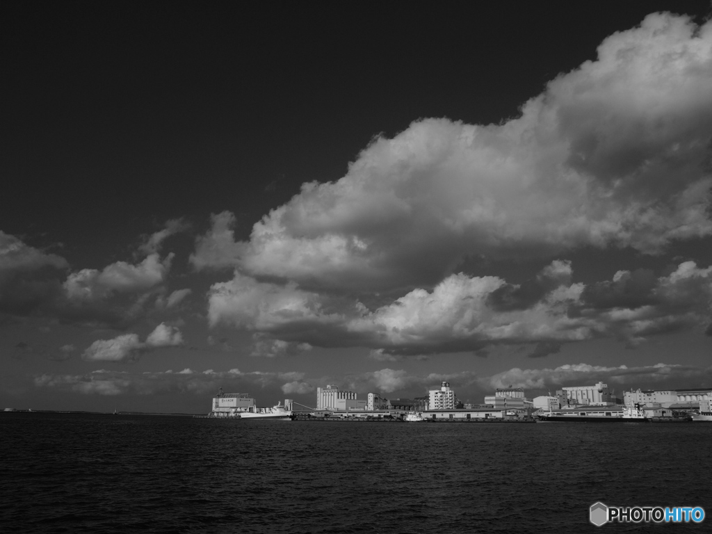 湾港