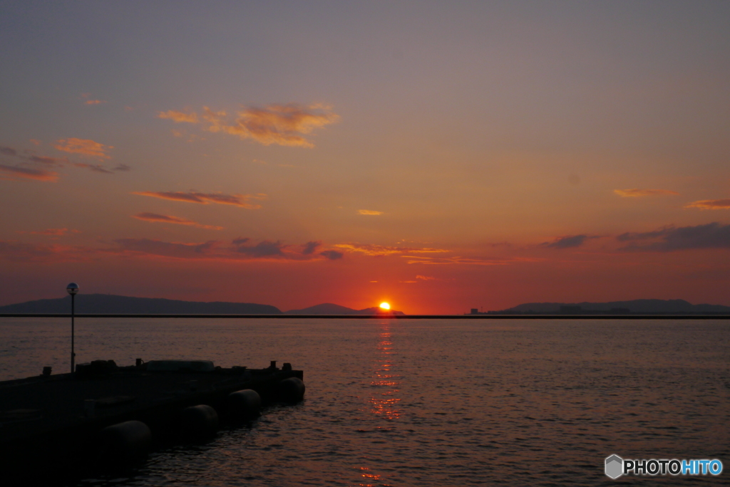 夕暮れ湾内