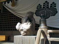 内々神社　木彫りの狛犬